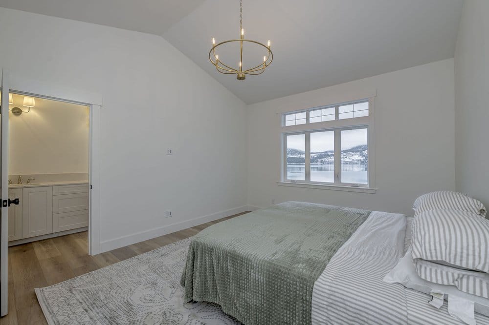 Custom built home  on Lake Chelan, Washington
