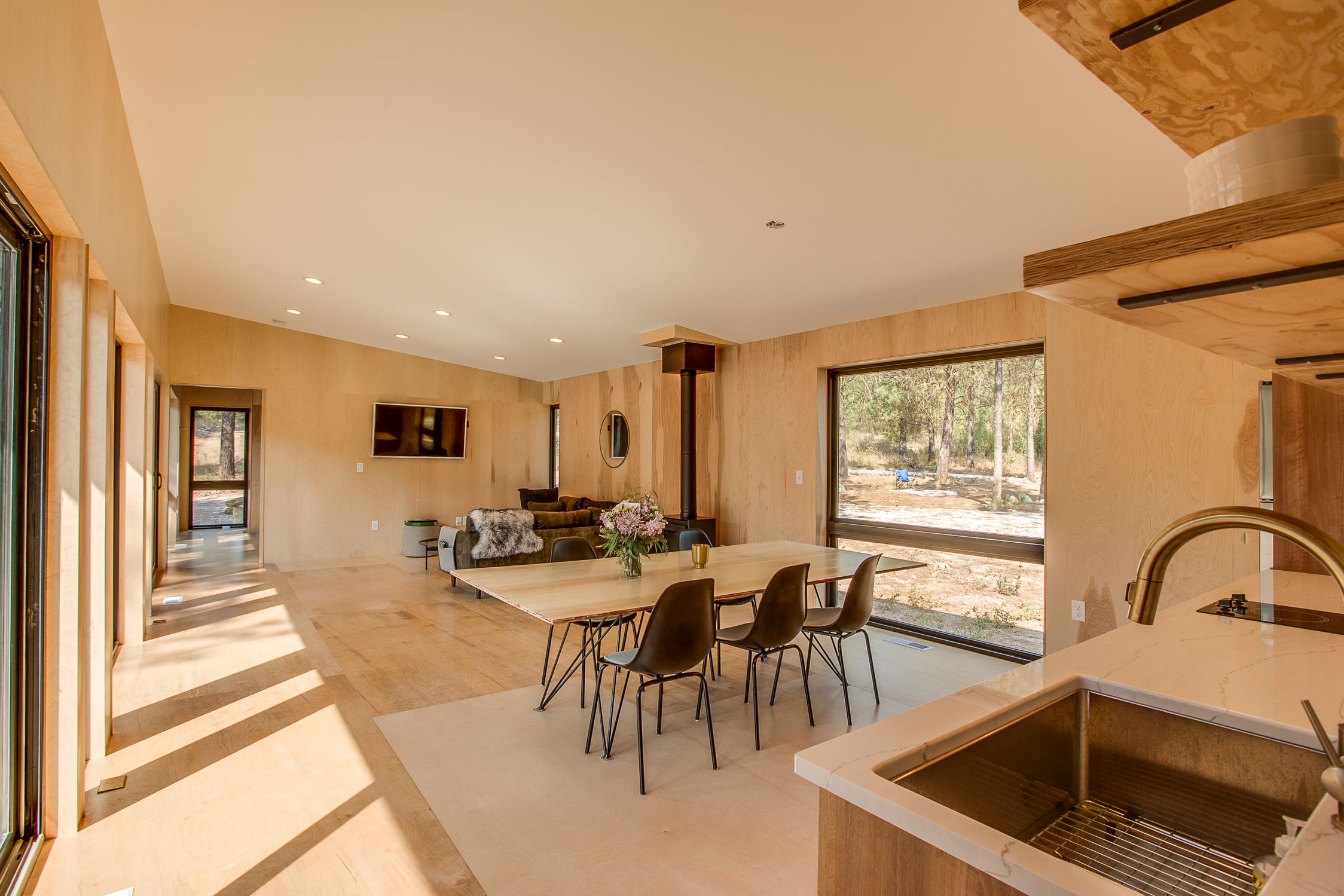 Custom built modern cabin home near Plain, Washington