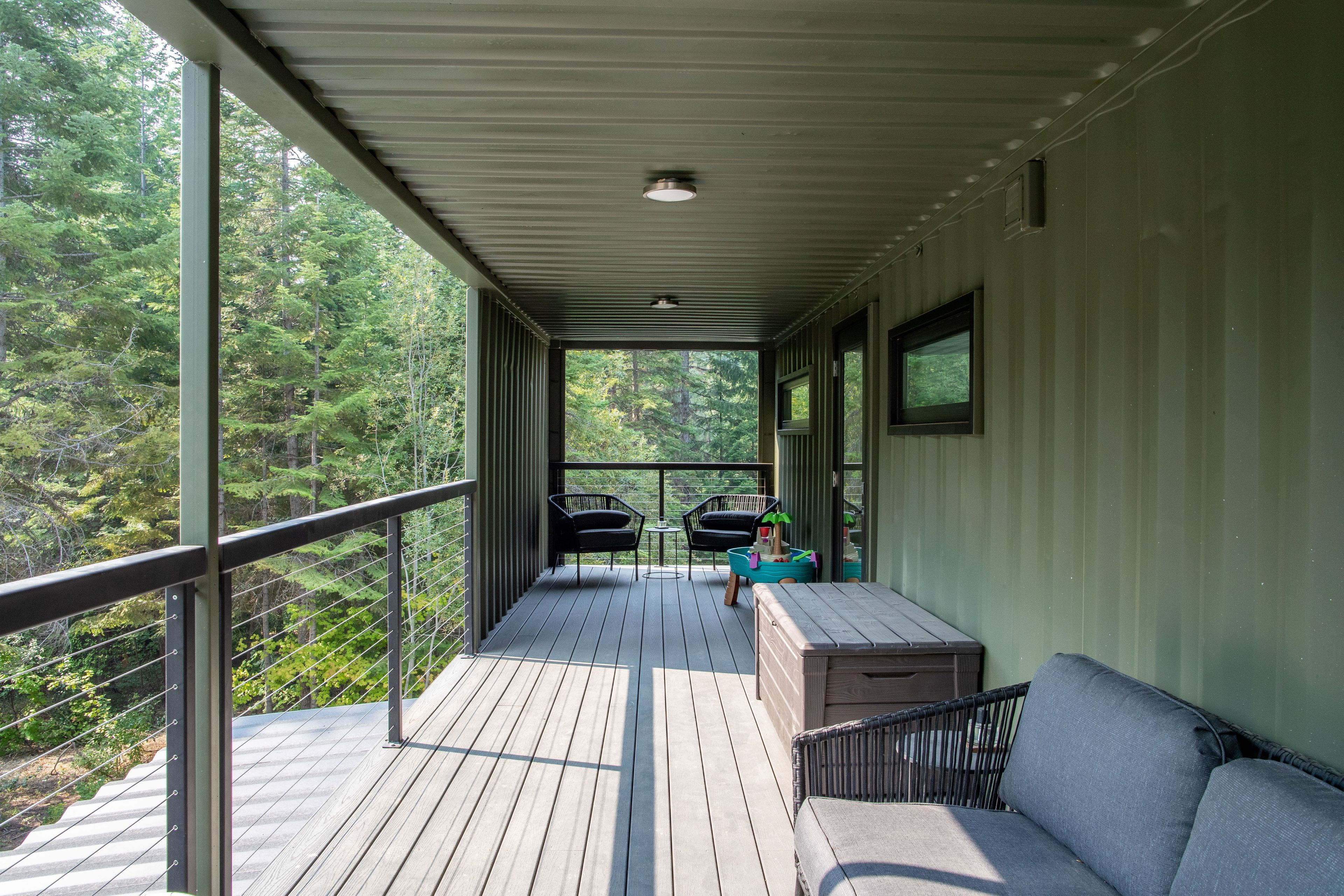 Custom built modern chalet home near Leavenworth, Washington