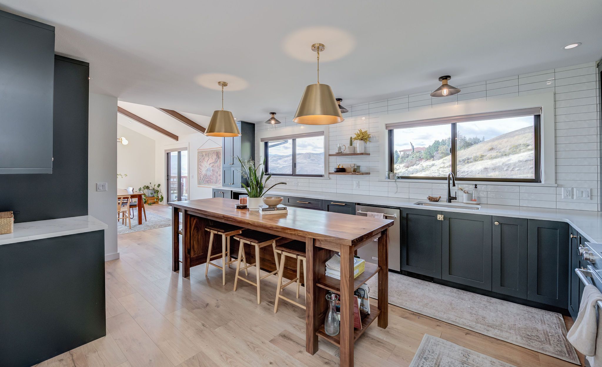 Custom remodeled home  near Wenatchee, Washington